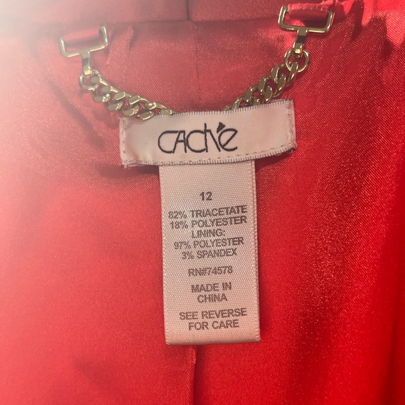 Caché Cropped Blazer - Picture 3 of 11